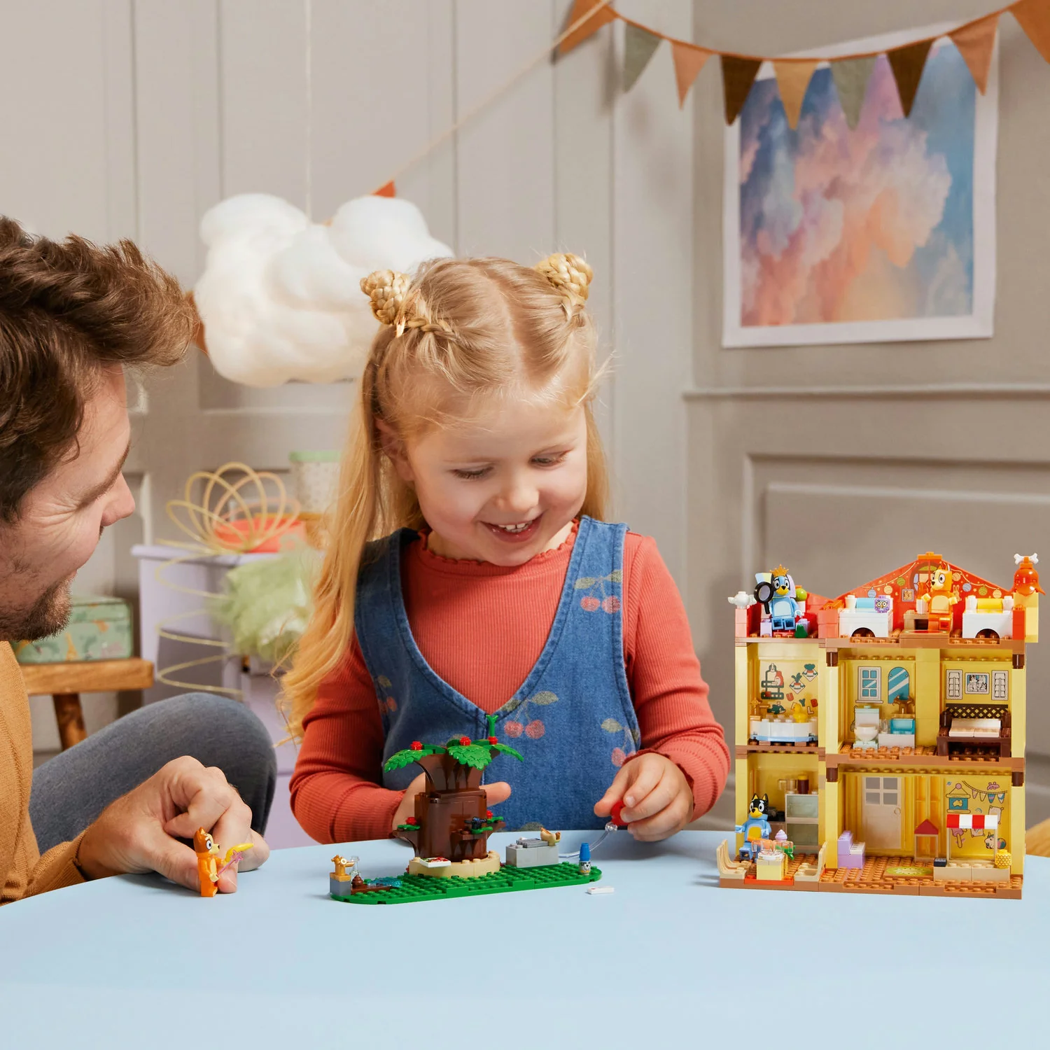 LEGO® Bluey: Bluey’s Family House