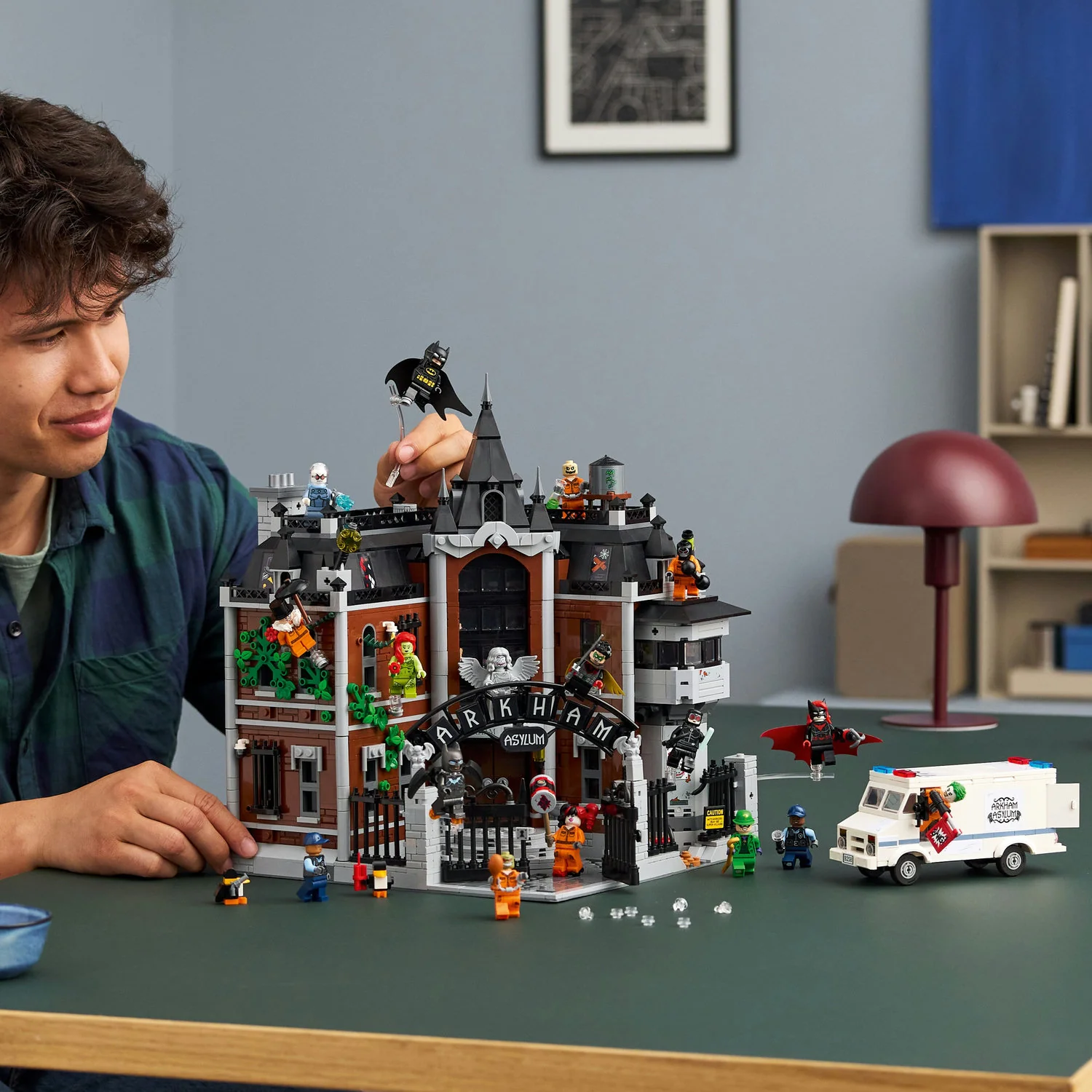 LEGO® DC Batman™ Arkham Asylum™