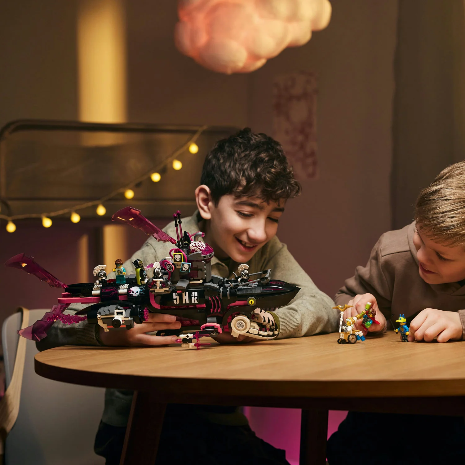 LEGO® DREAMZzz™ Nightmare Shark Submarine