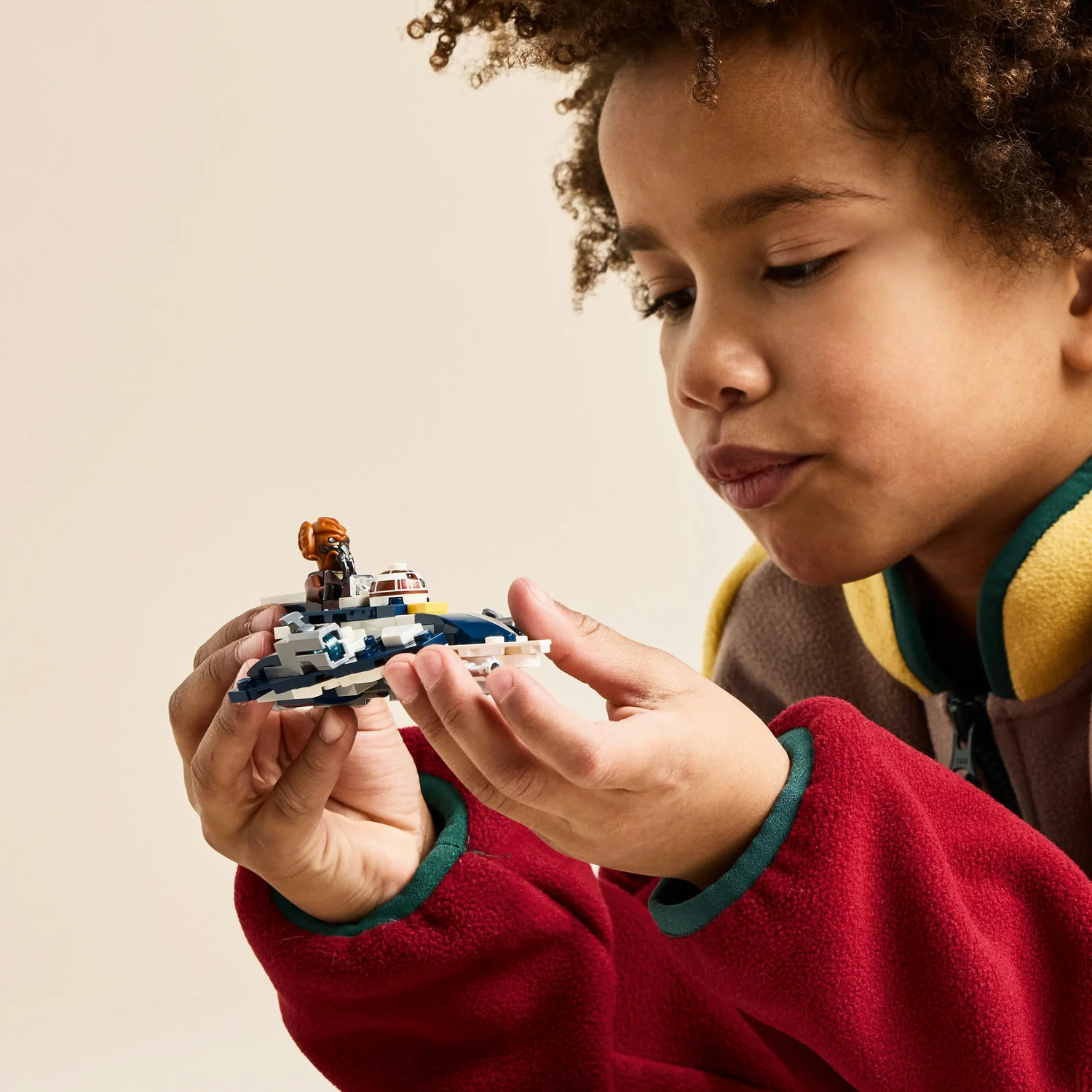 LEGO® Star Wars™ Plo Koon's Jedi Starfighter™ Microfighter