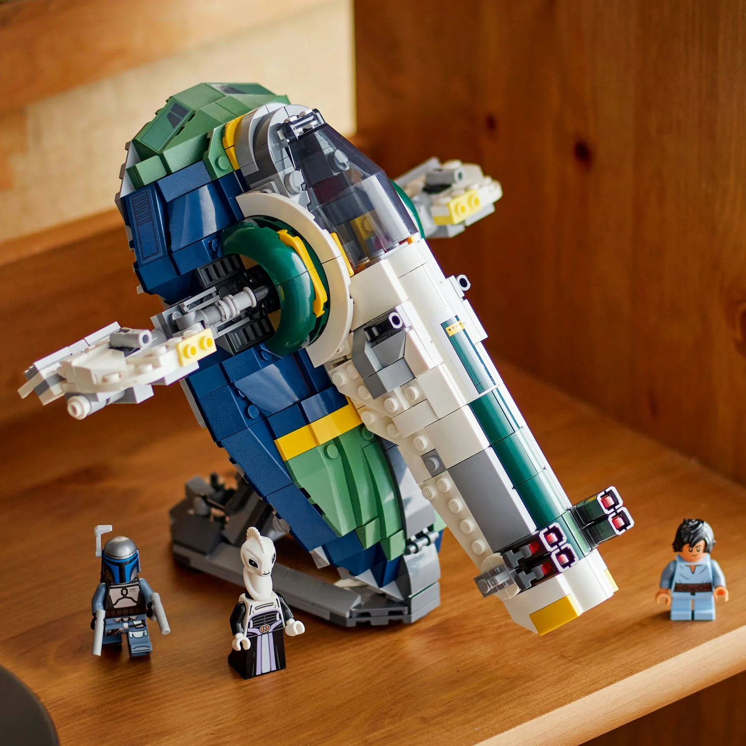 LEGO® Star Wars™ Jango Fett’s Starship
