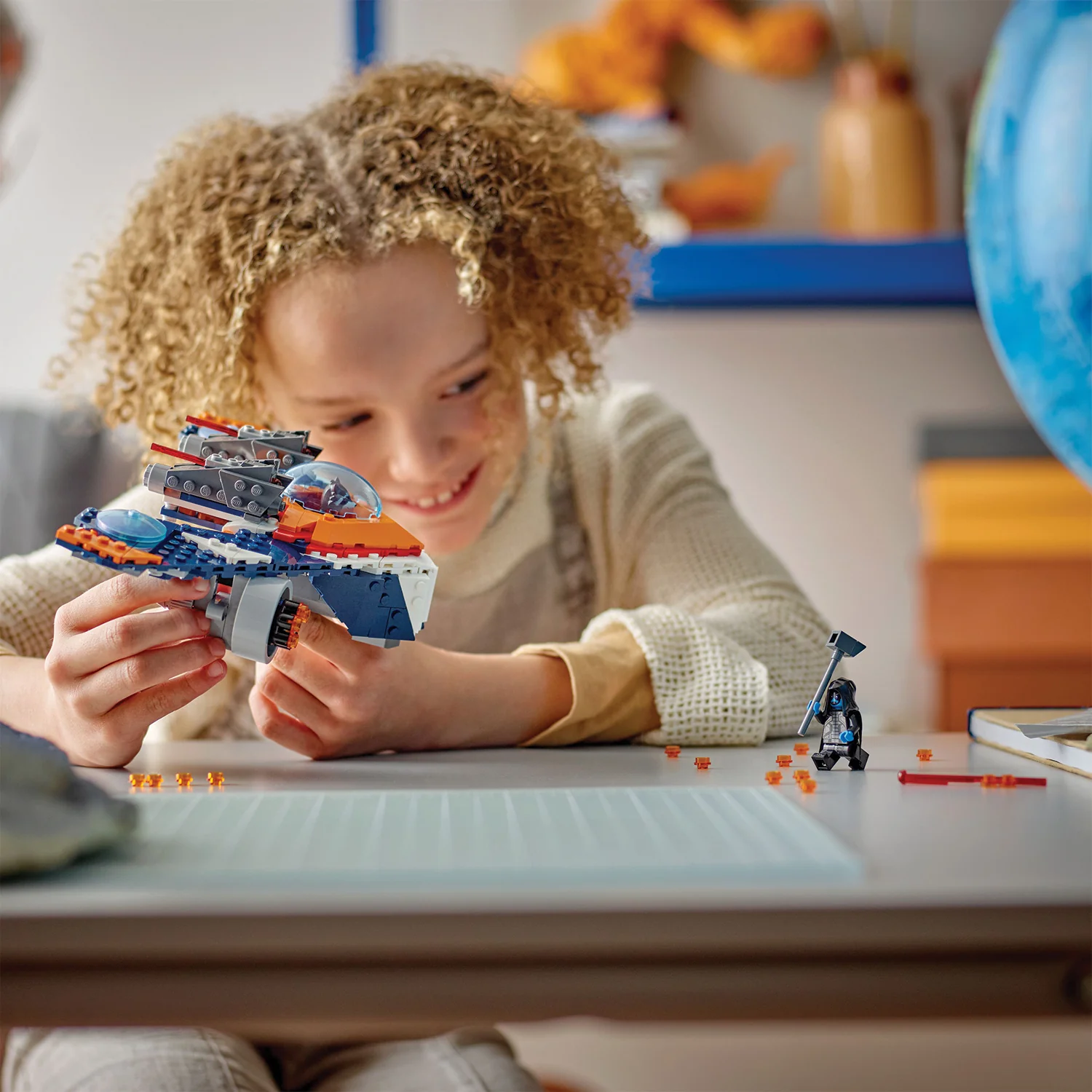 LEGO® Marvel Rocket’s Warbird vs. Ronan