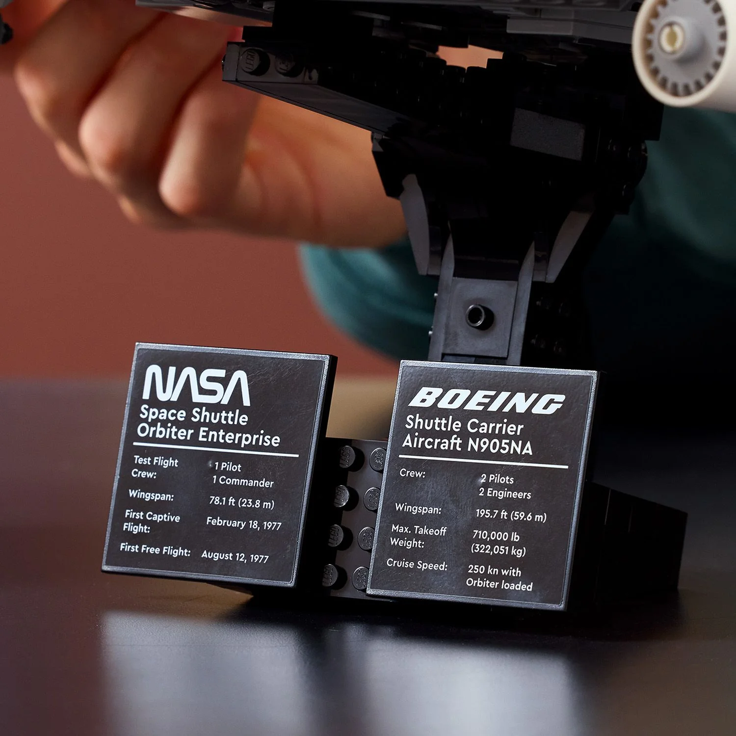 LEGO® ICONS™ Shuttle Carrier Aircraft