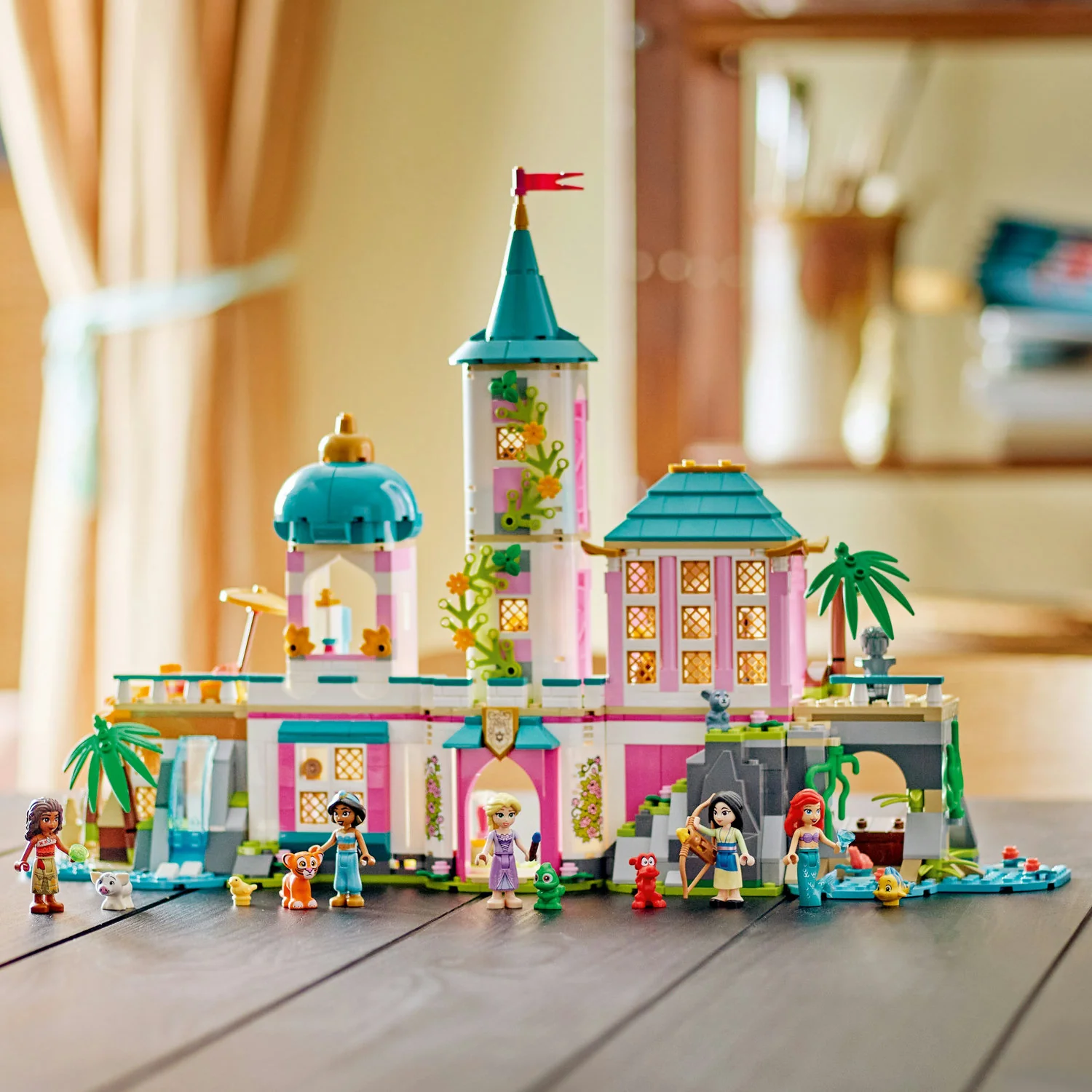 LEGO® Disney™ Princess Castle & Royal Pets