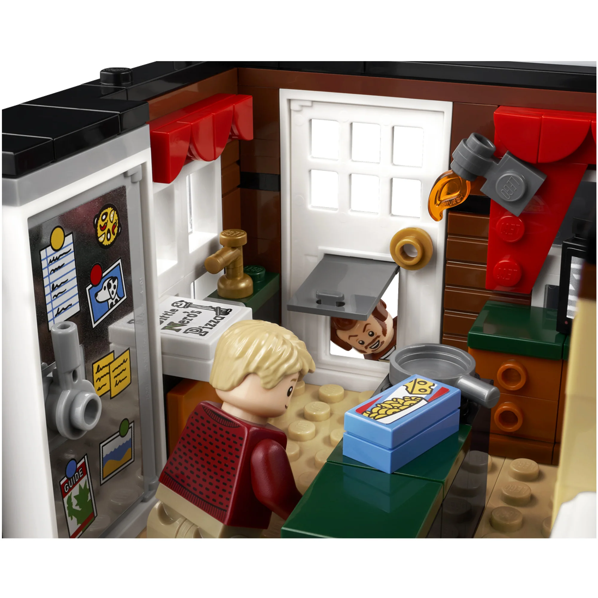 LEGO® Ideas Home Alone
