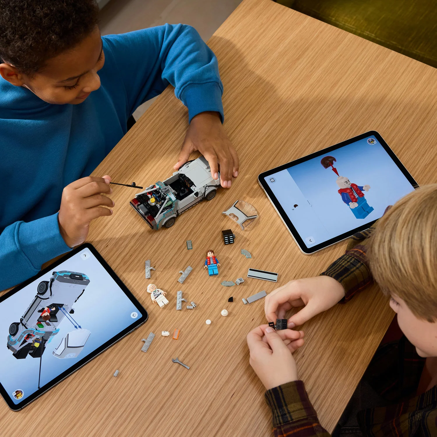 LEGO® Speed Champions Time Machine from Back to the Future