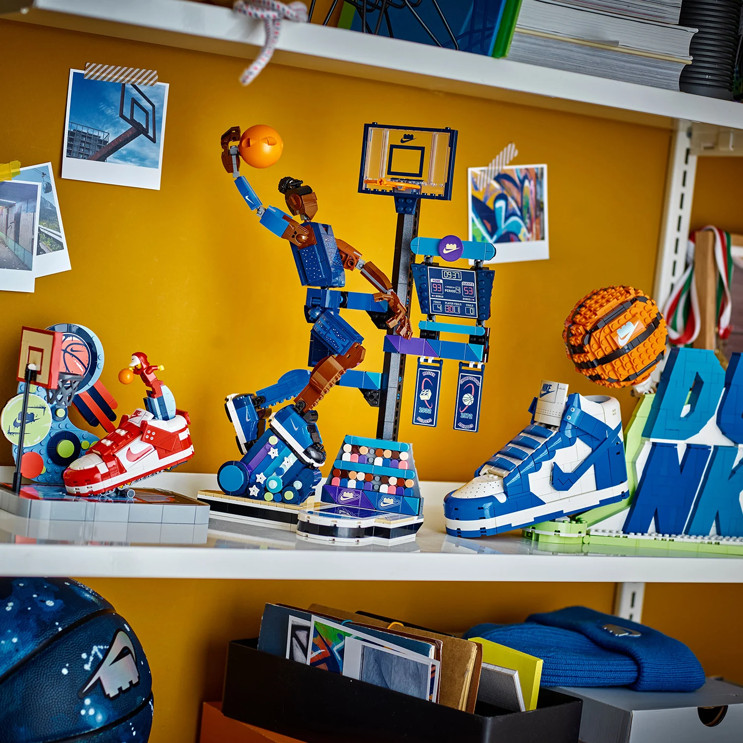 LEGO® Nike Dunk Trickshot
