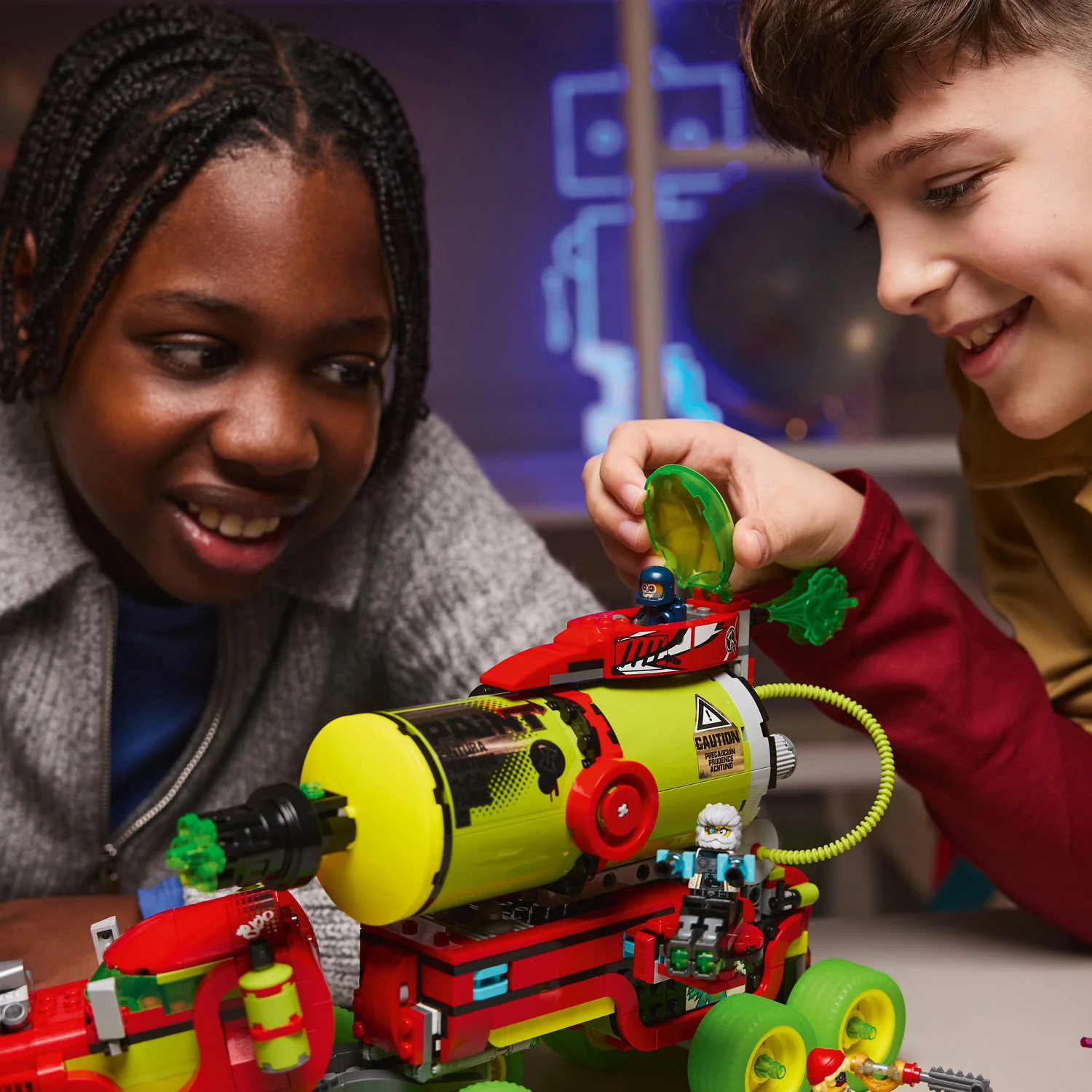 LEGO® DREAMZzz™ Mateo's Spray Paint Truck