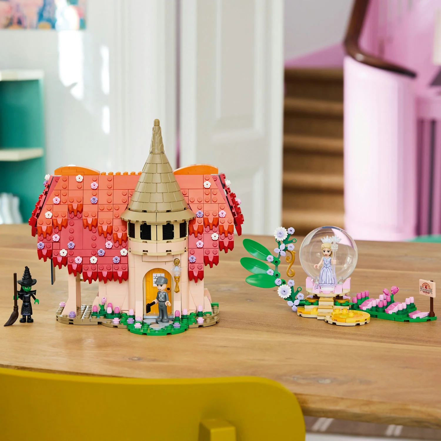 LEGO® Wicked Glinda & Elphaba Visit Munchkinland