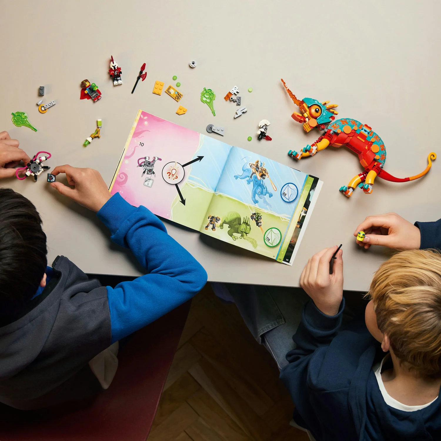 LEGO® DREAMZzz™ Mateo's Fire Chameleon