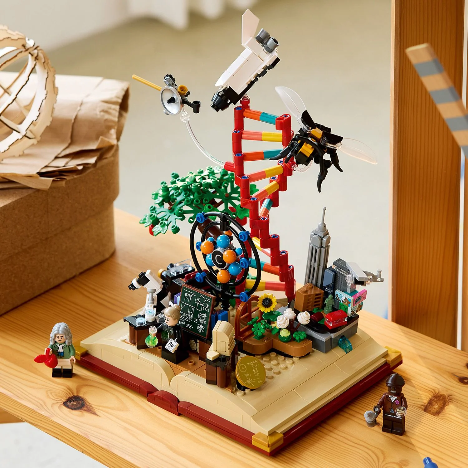 LEGO® Ideas The Evolution of STEM