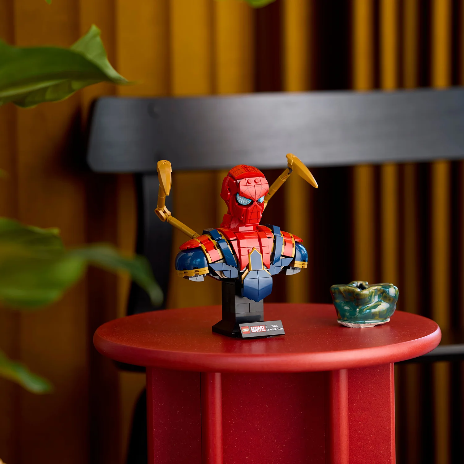 LEGO® Marvel Iron Spider-Man Bust