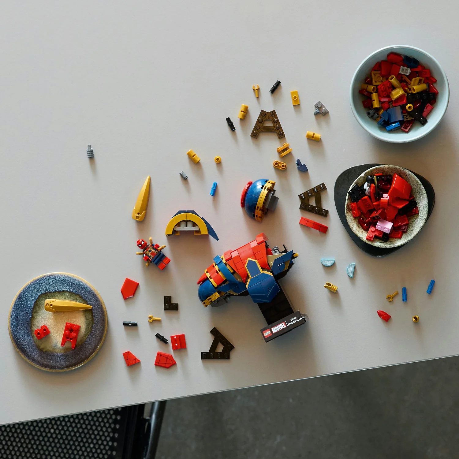 LEGO® Marvel Iron Spider-Man Bust