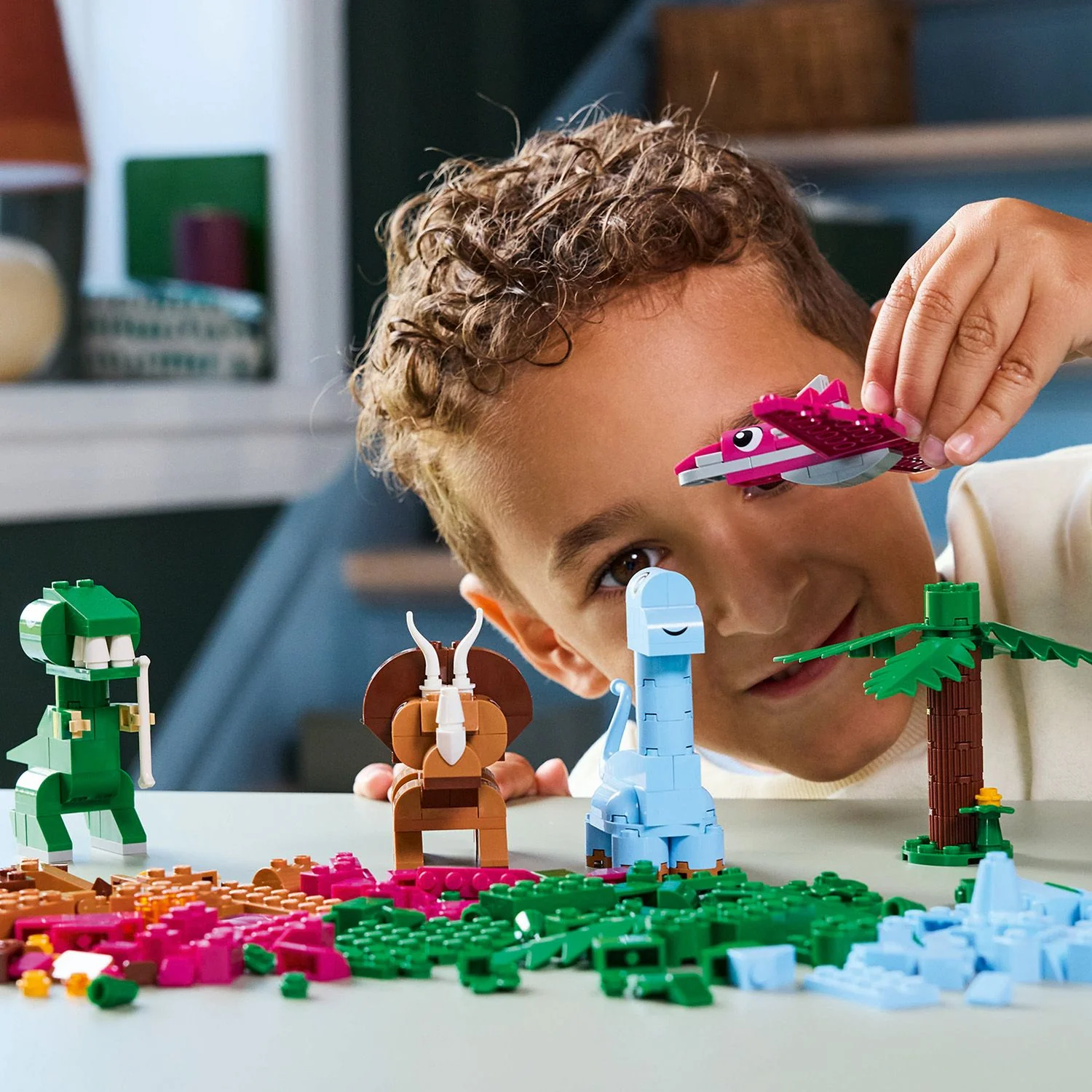 LEGO® Classic Creative Dinosaurs