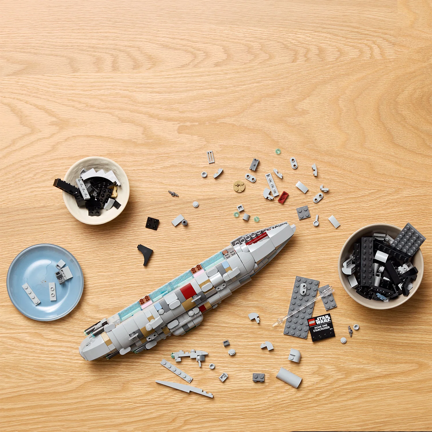 LEGO® Star Wars™ Home One Starcruiser