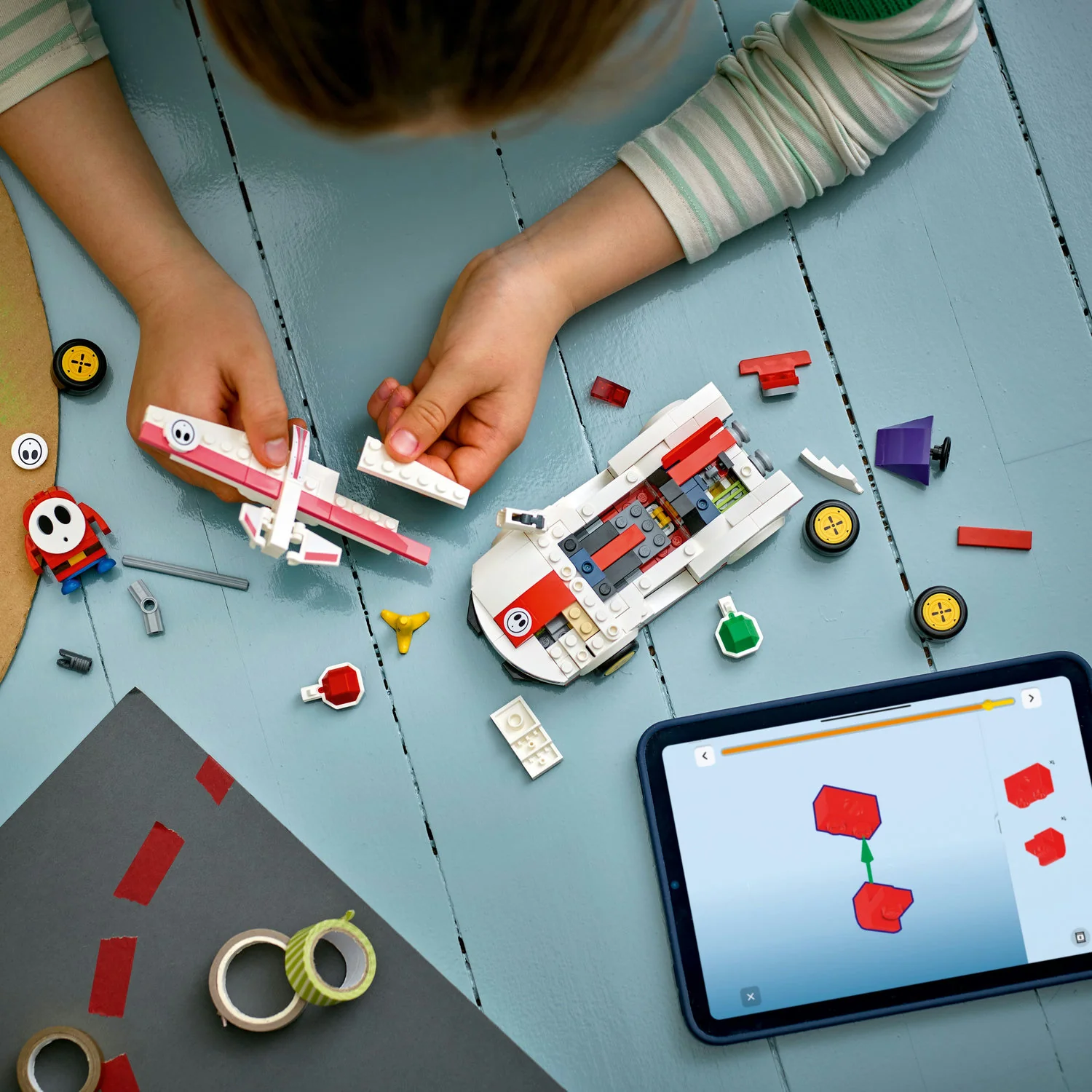 LEGO® Super Mario™: Mario Kart™ – Shy Guy & P-Wing