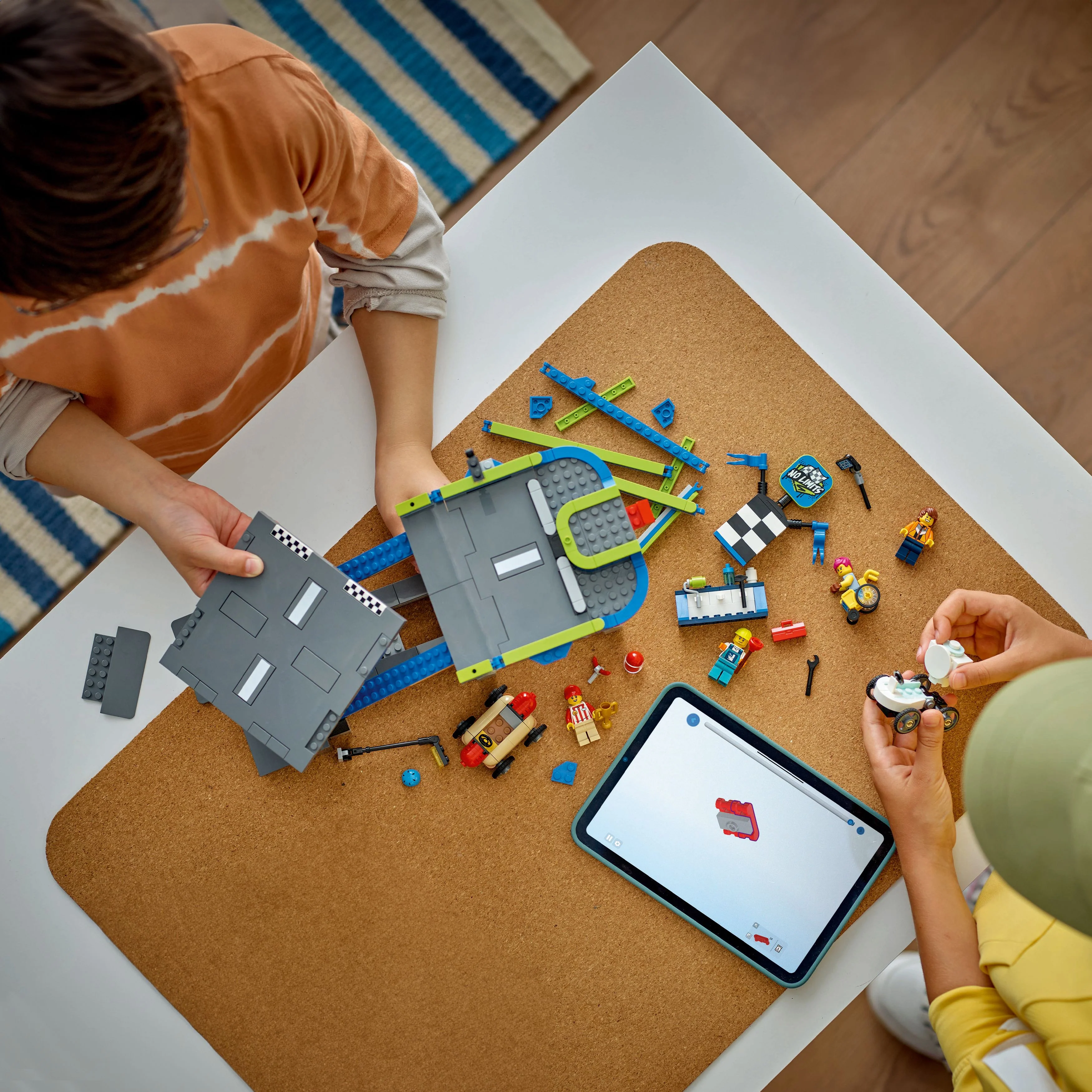 LEGO® City No Limits: Race Car Ramp Track