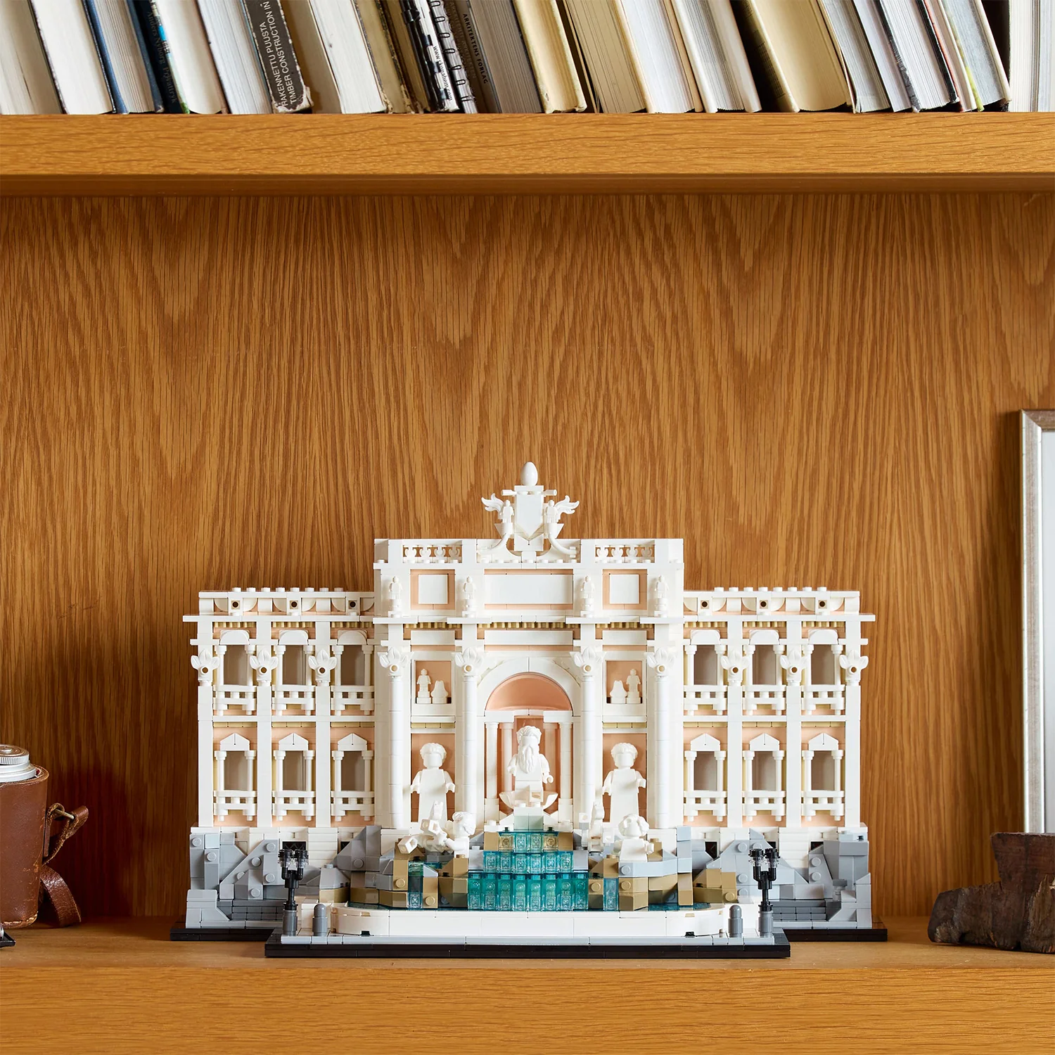 LEGO® Architecture Trevi Fountain