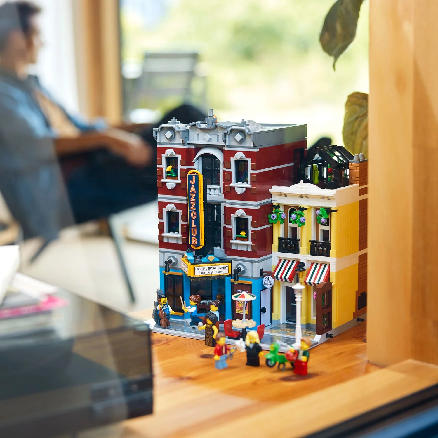 LEGO® ICONS™ Jazz Club