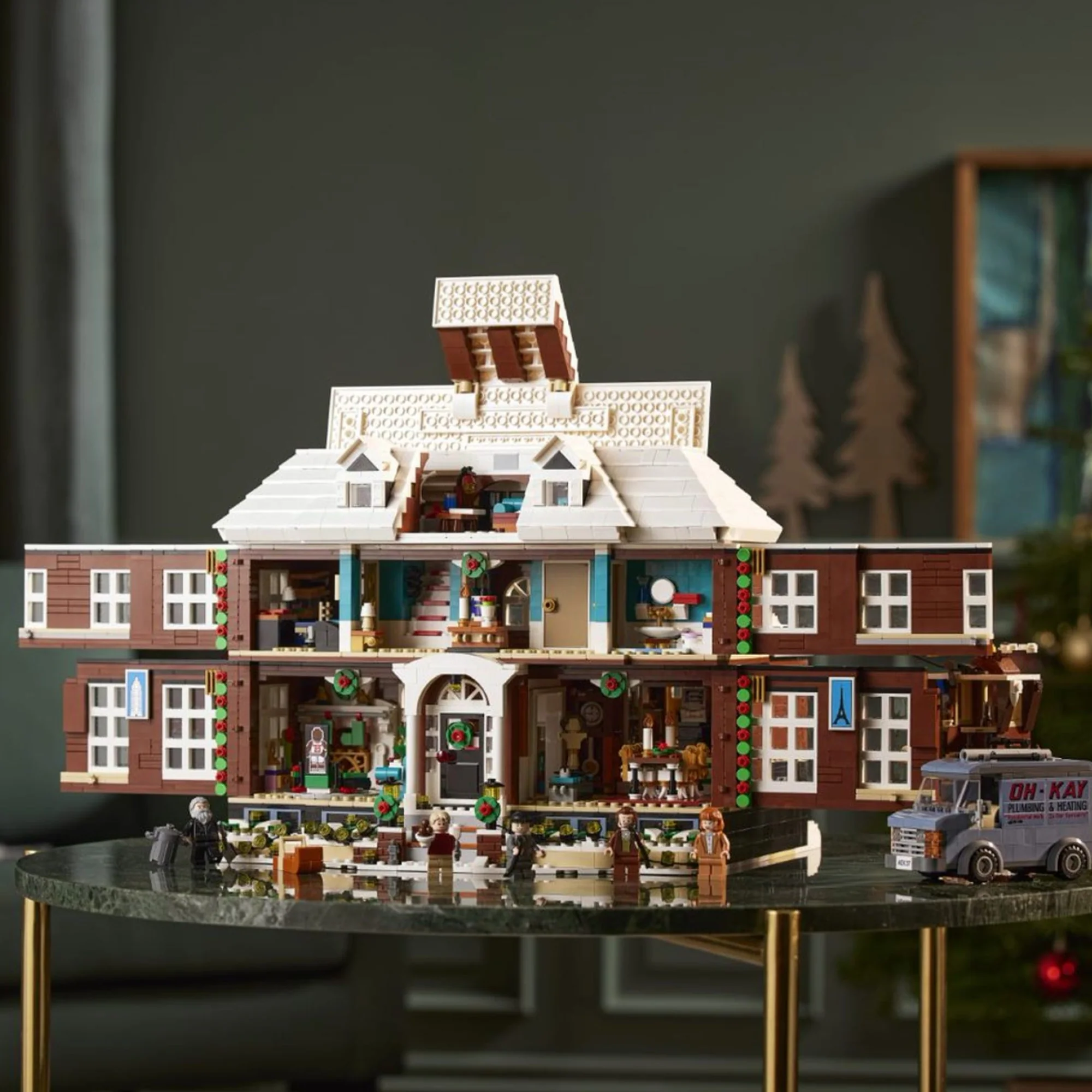 LEGO® Ideas Home Alone