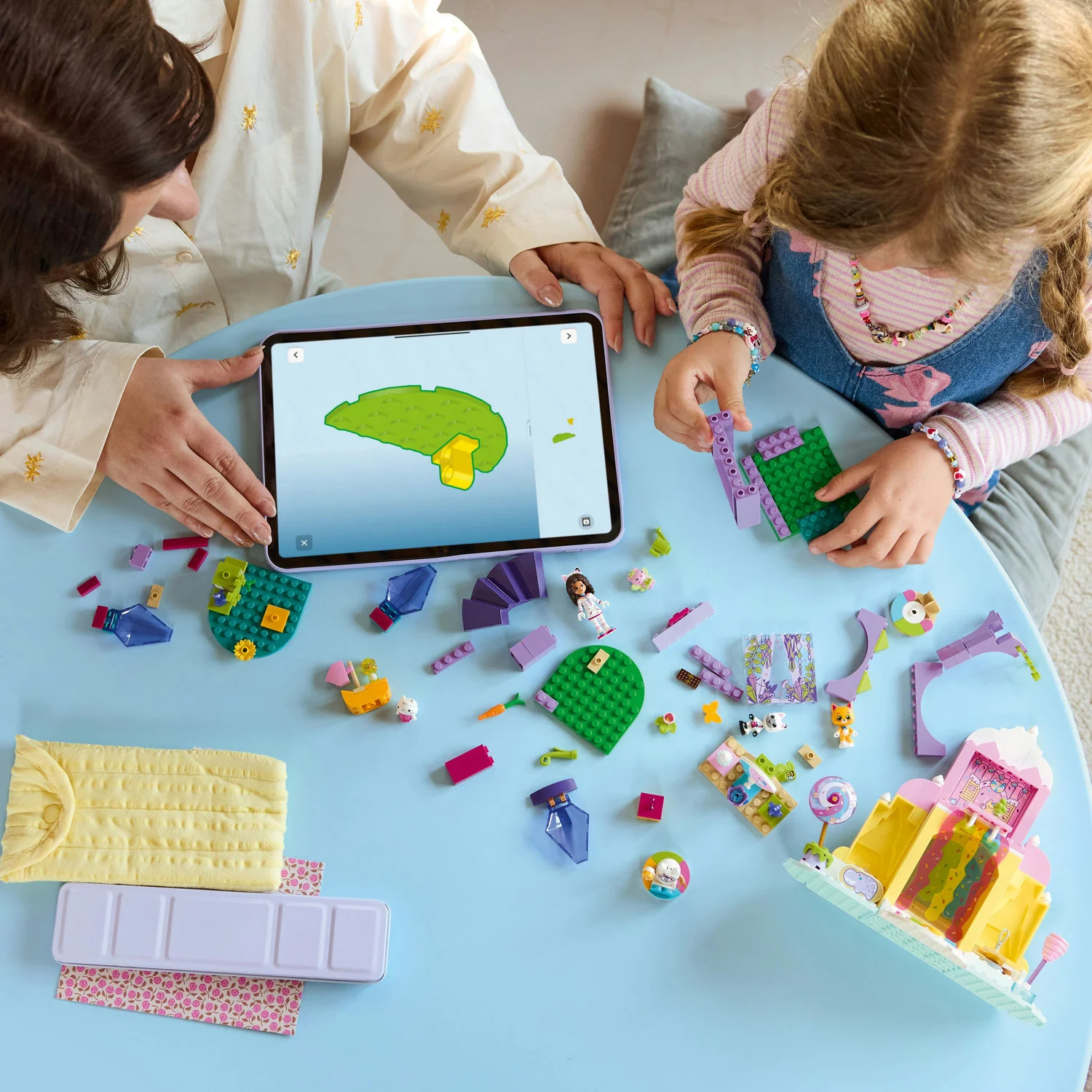 LEGO® Gabby’s Dollhouse Sweet Treat Mountain & Kitty Garden