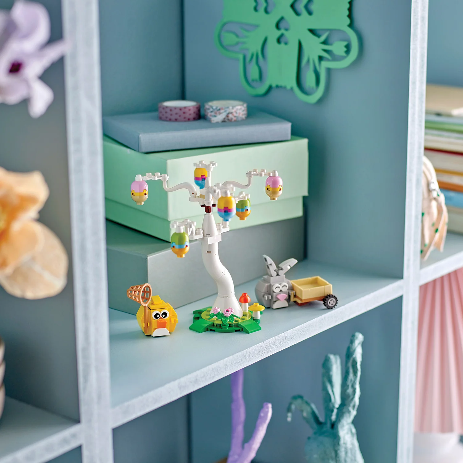 LEGO® Easter Bunny and Chick Egg Hunt