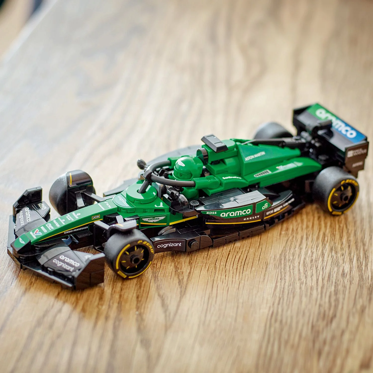 LEGO® Speed Champions - Aston Martin Aramco F1® AMR24 Race Car