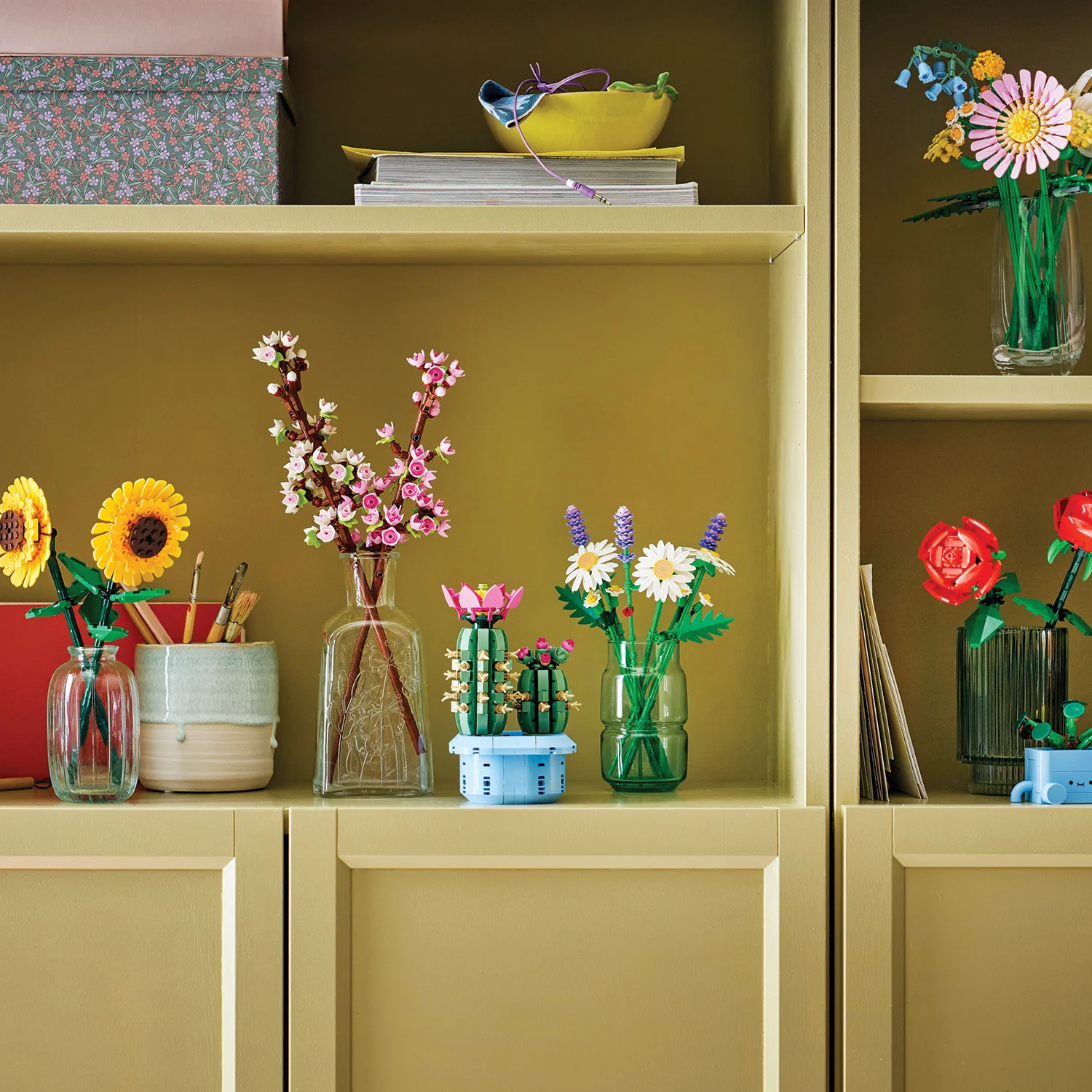 LEGO® Botanicals Flowering Cactus