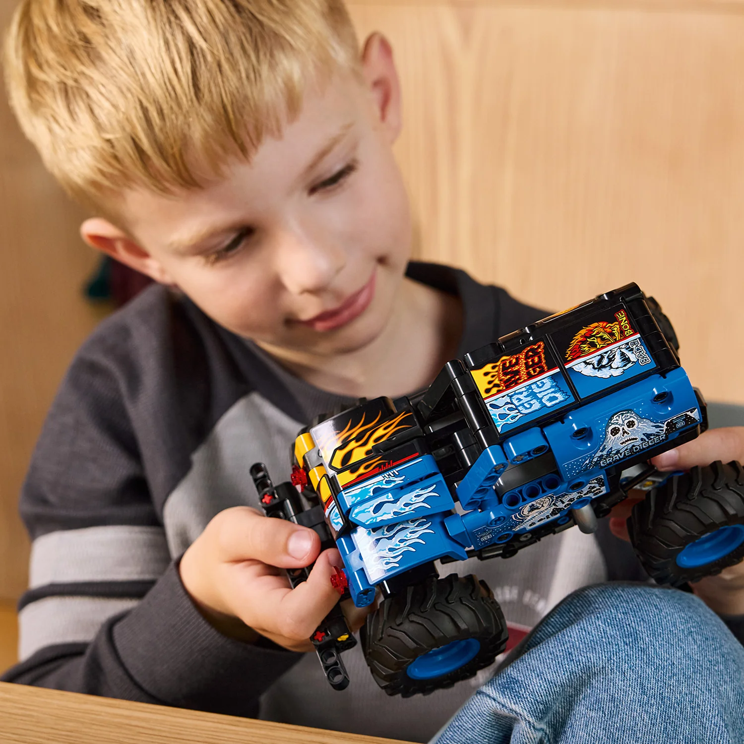 LEGO® Technic Monster Jam™ Grave Digger™ Fire and Ice
