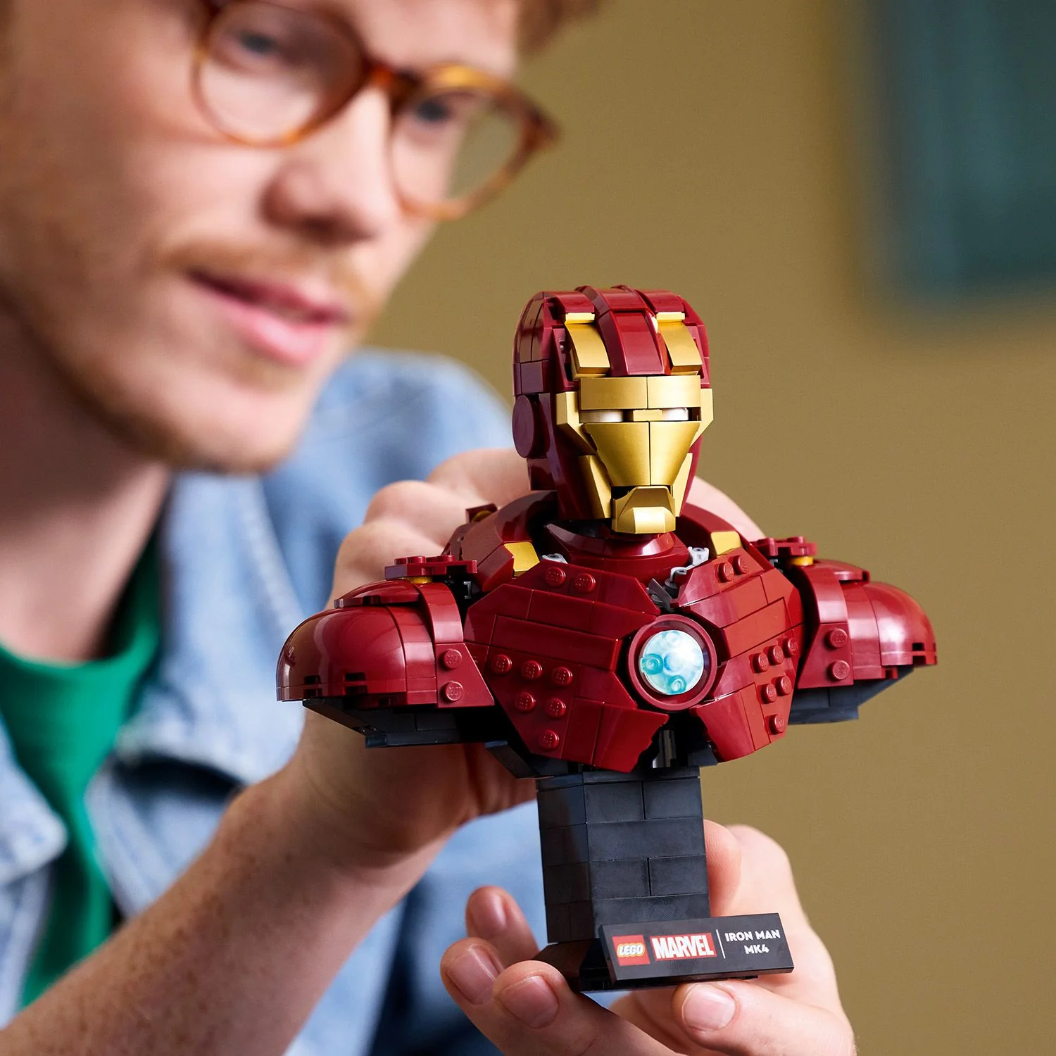 LEGO® Marvel Iron Man MK4 Bust