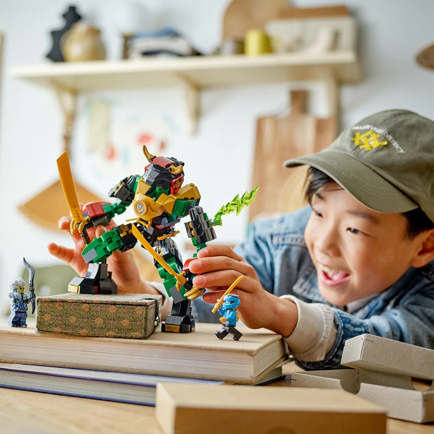 LEGO® NINJAGO® Lloyd's Elemental Power Mech