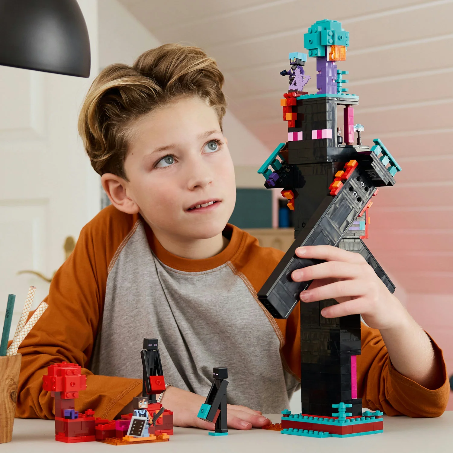 LEGO® Minecraft® The Enderman Tower