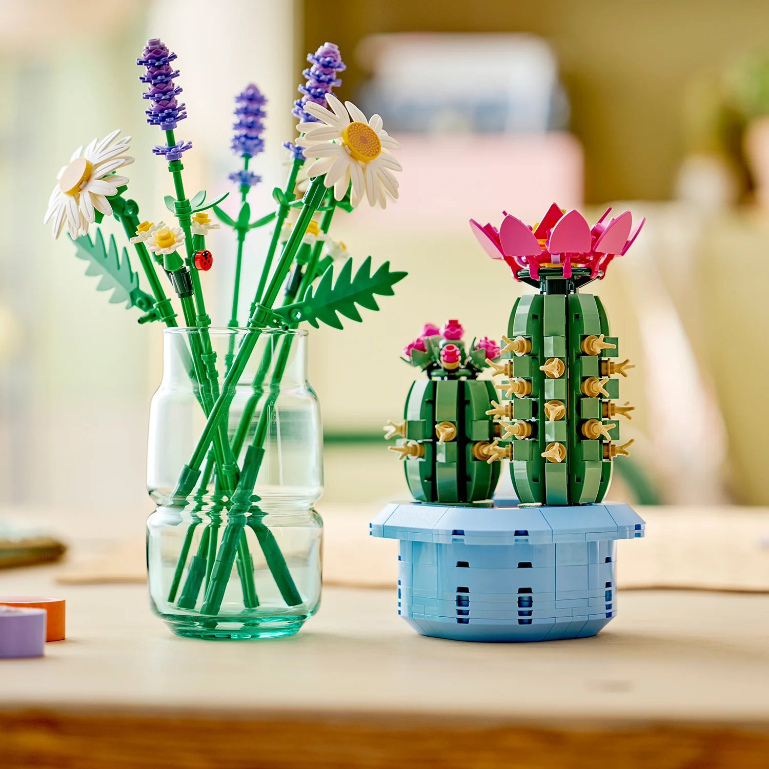 LEGO® Botanicals Daisies