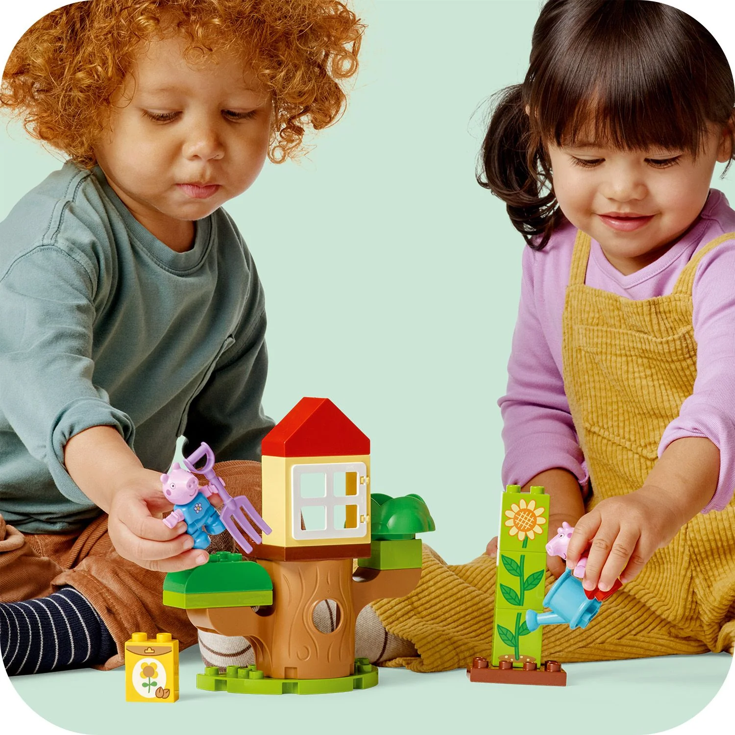 LEGO® DUPLO™ Peppa Pig Garden and Tree House