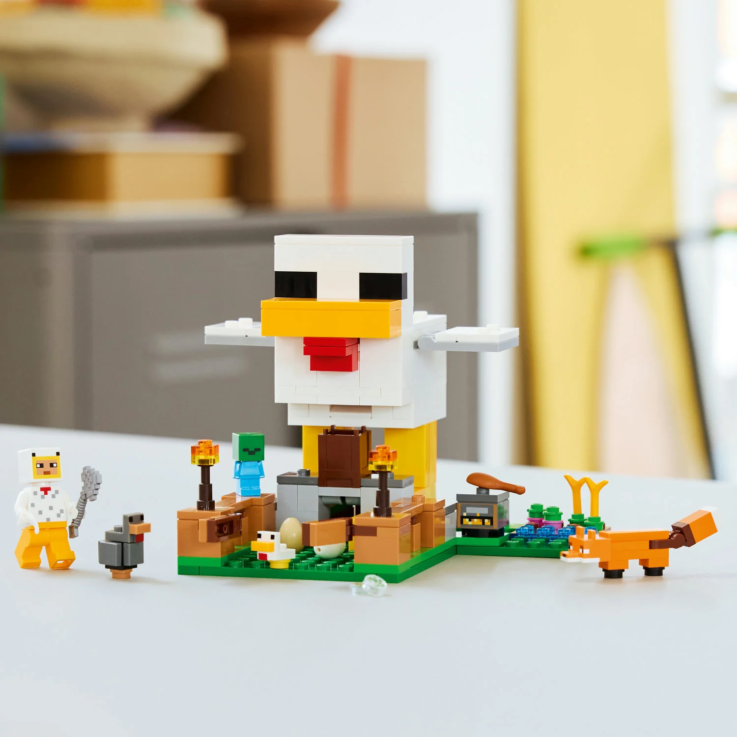 LEGO® Minecraft® Chicken Farm